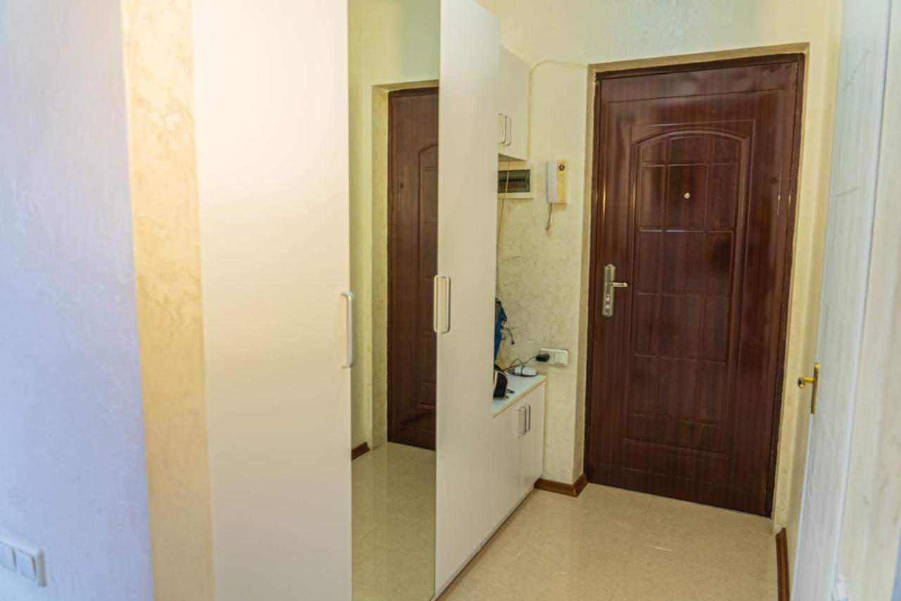 Tavdadebuli Apartment Batumi Ngoại thất bức ảnh